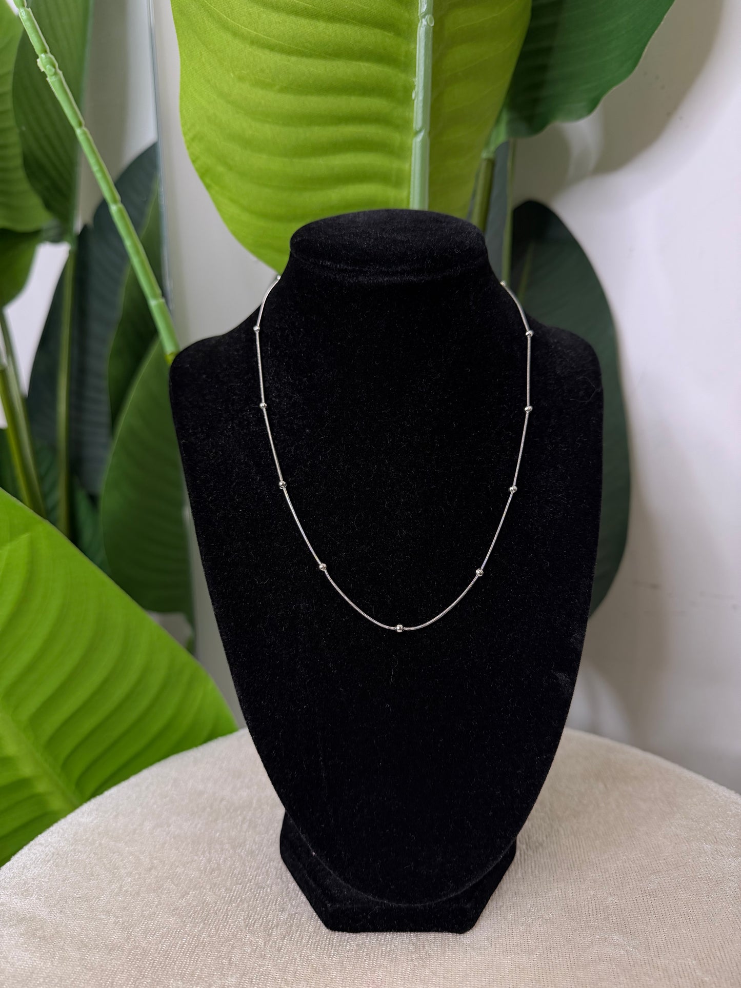 Collana microsfere argento