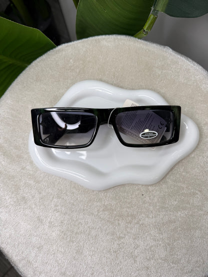 Occhiali tartarugati verdi