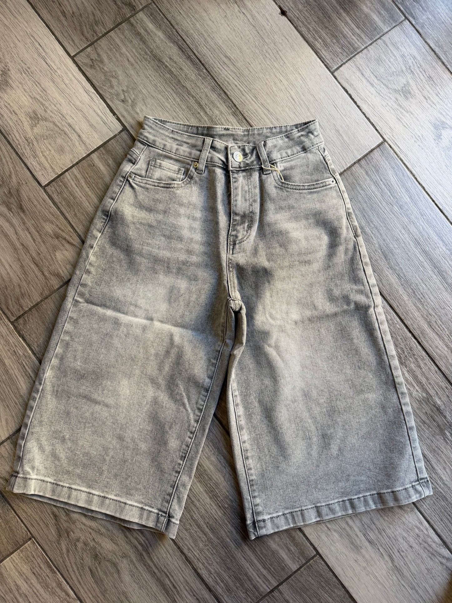 Bermuda grey 3812