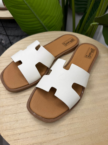 Ciabattina punta squadrata white 600