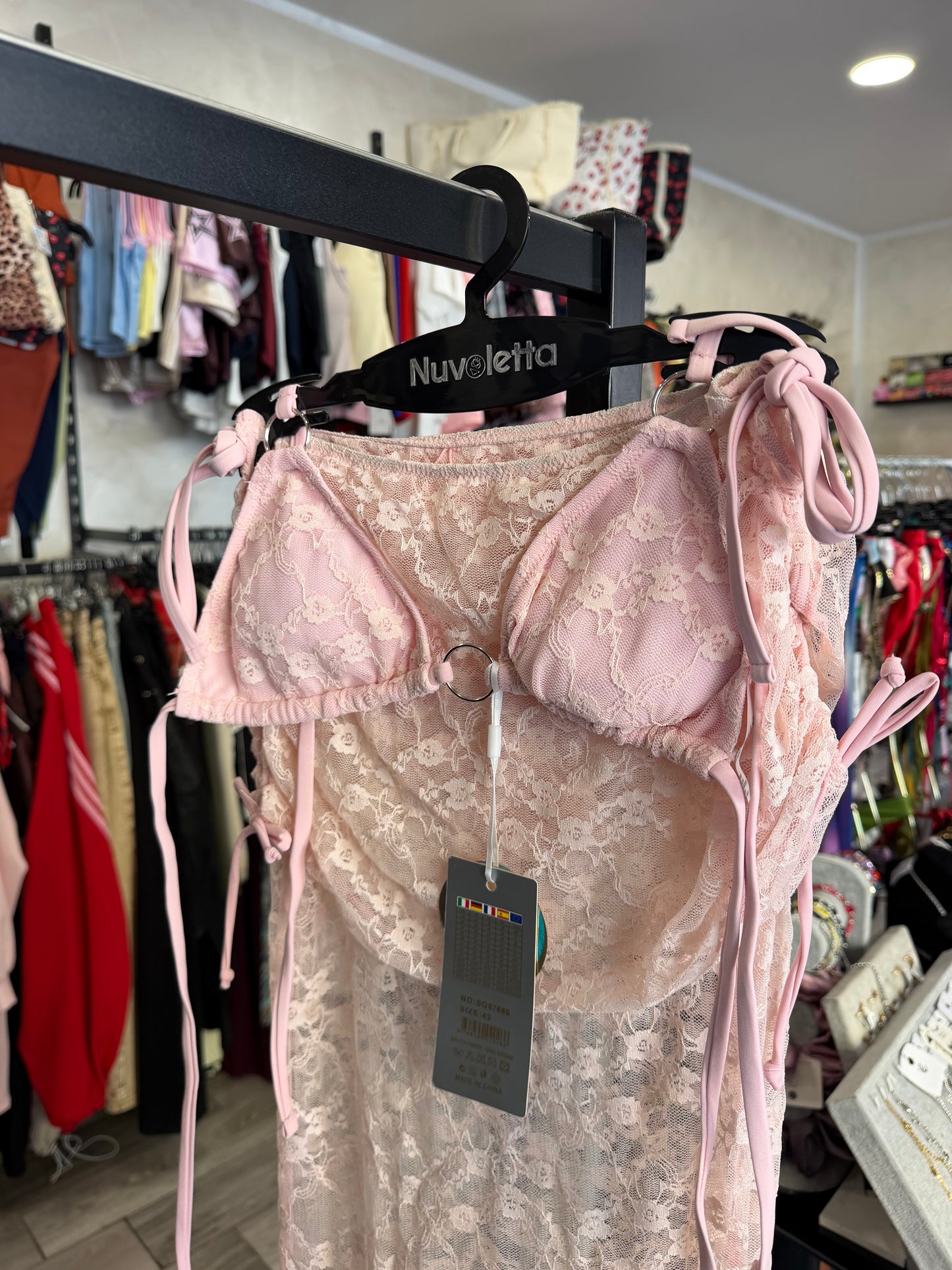 Bikini con pareo pizzo 67685