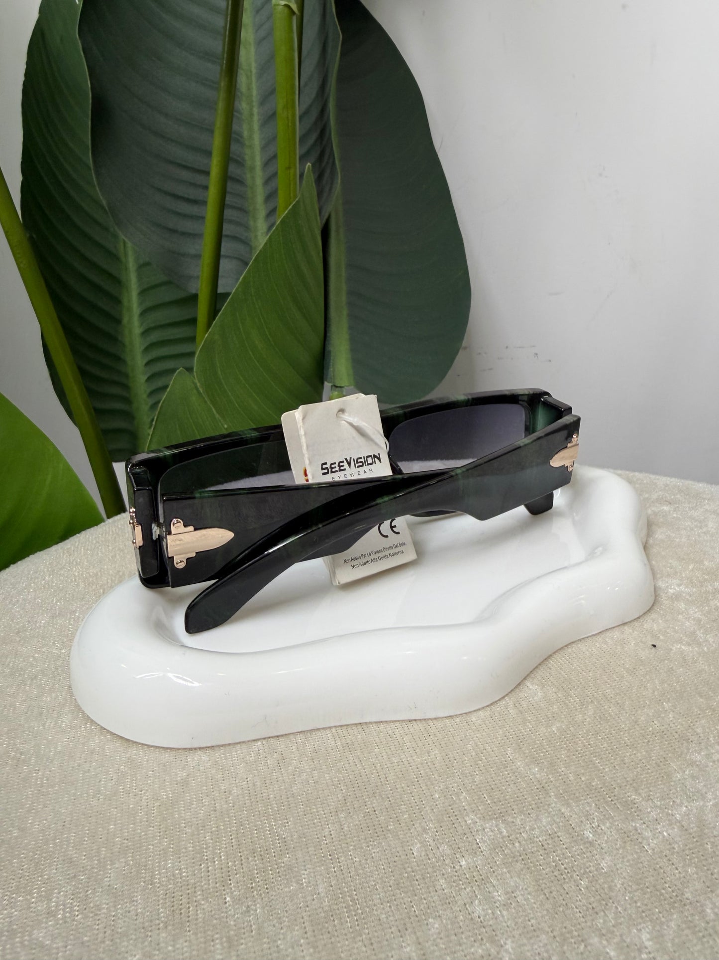 Occhiali tartarugati verdi