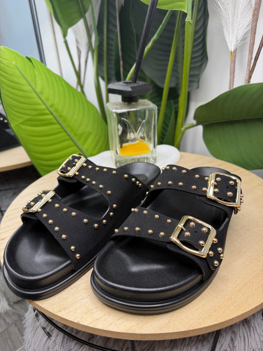 Ciabattina con borchie nera 2877