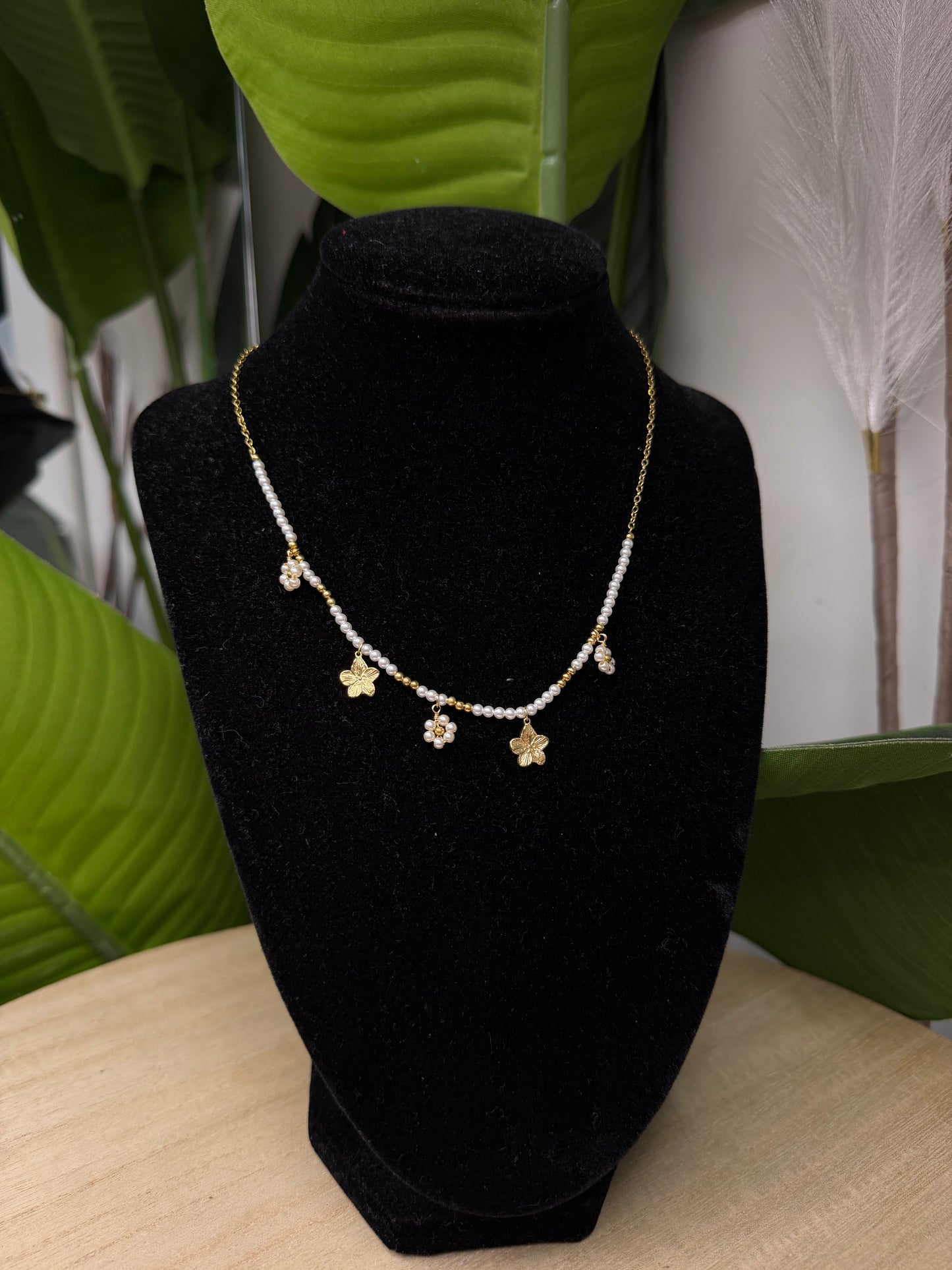 Collana gold perline fiori