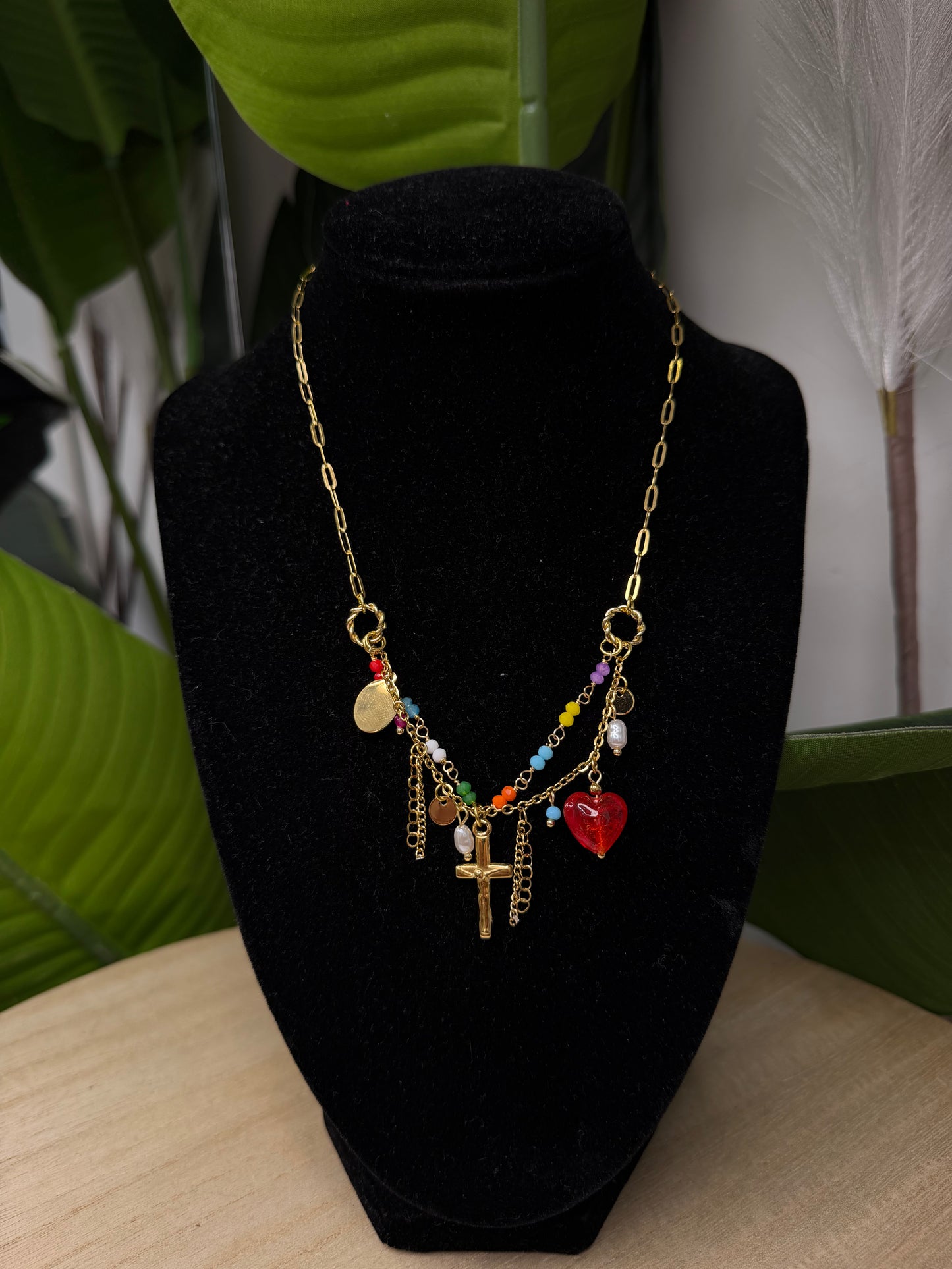 Collana gold croci perline colorate