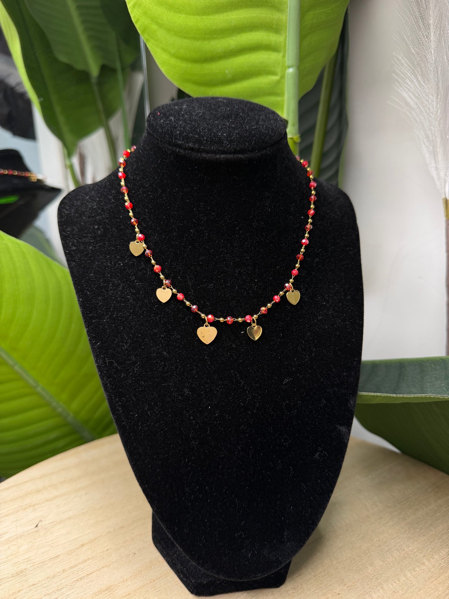 Collana gold e rossa cuori