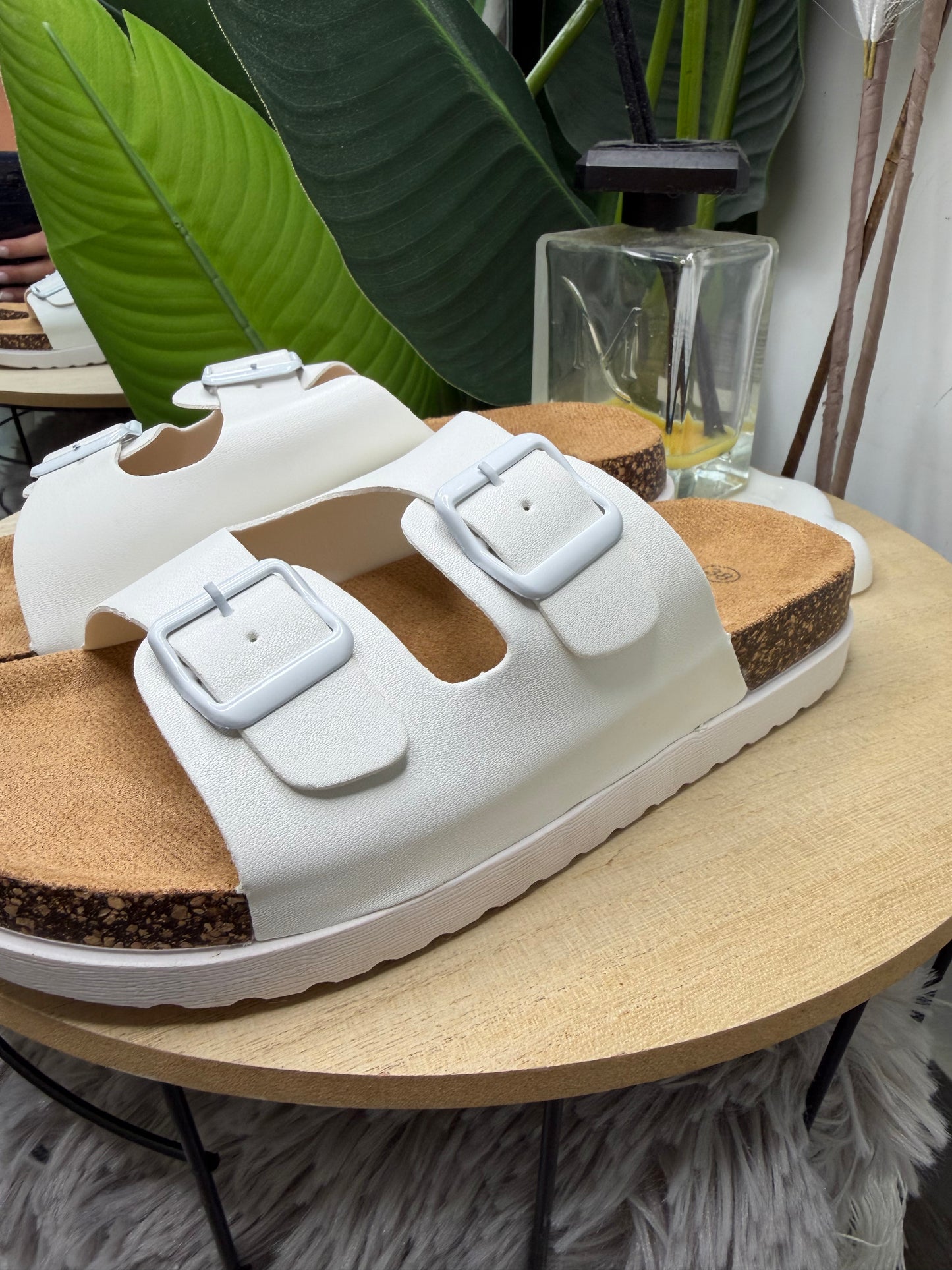 Ciabattina white 266-1
