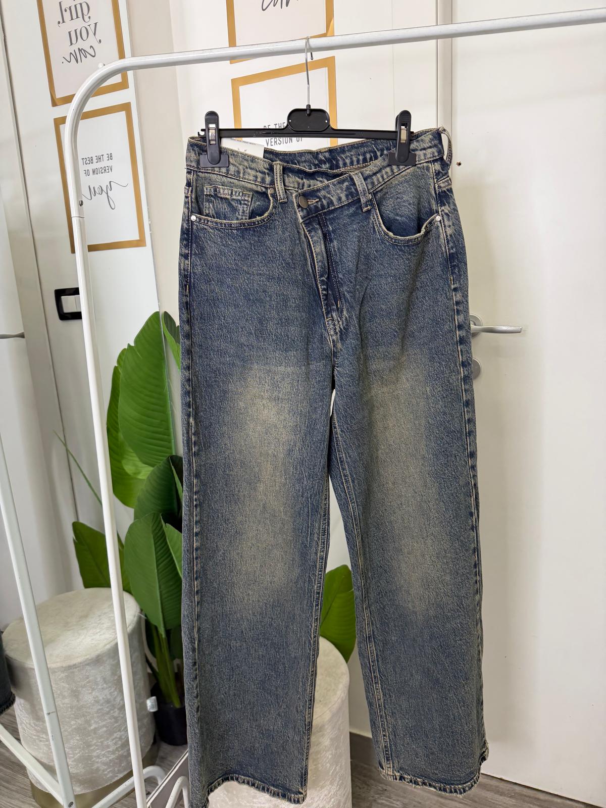 Jeans doppio allaccio 5111