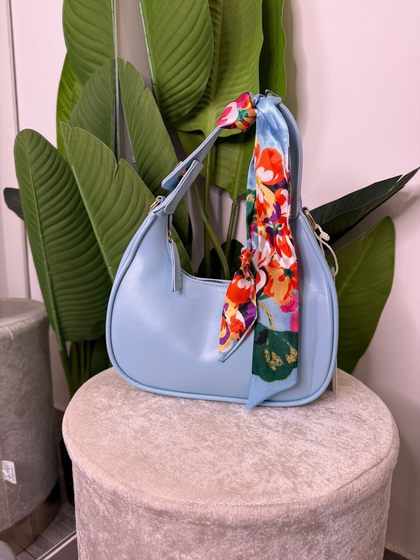 Borsa mezza luna 8990