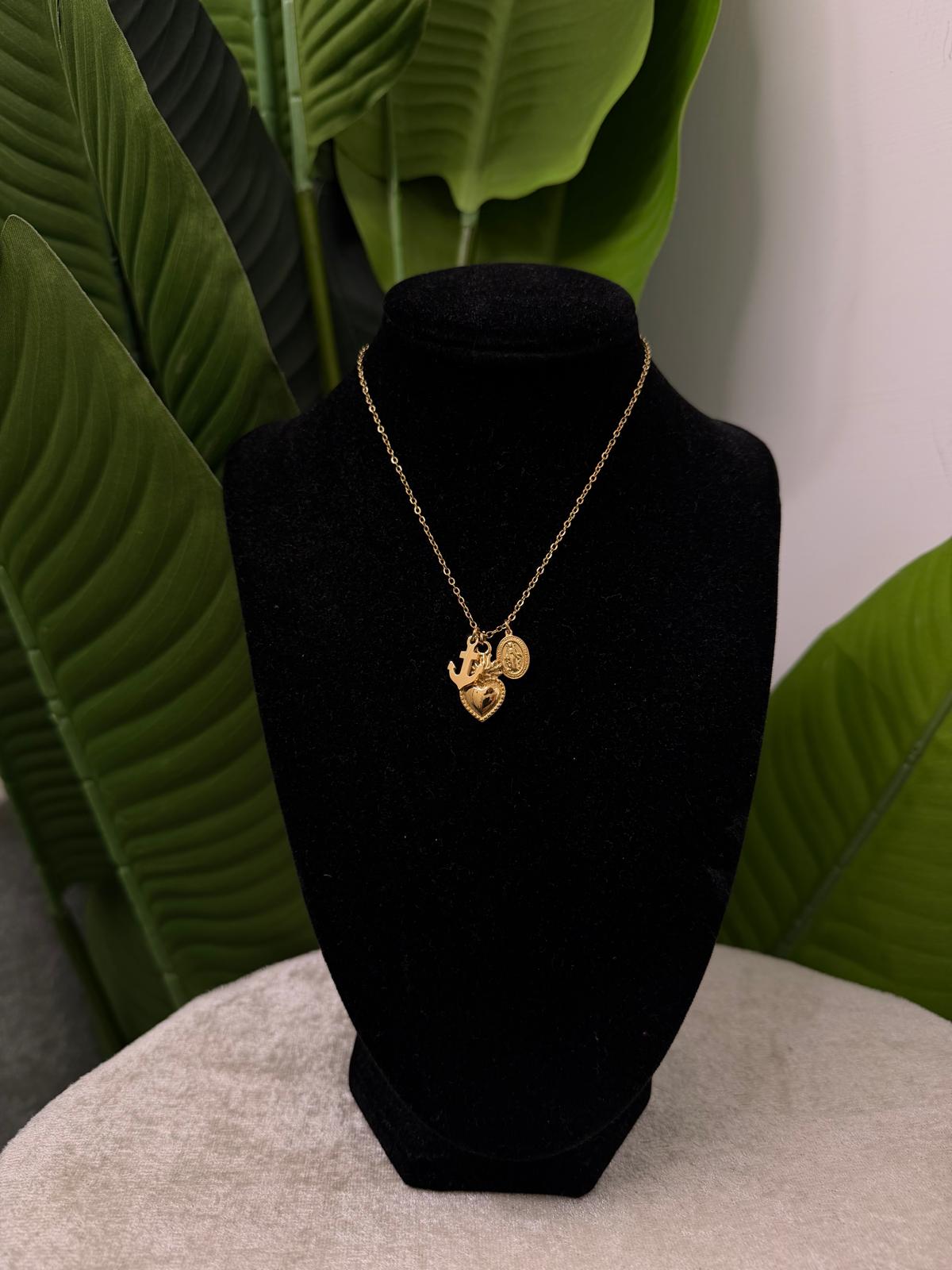 Collana triplo ciondolo gold