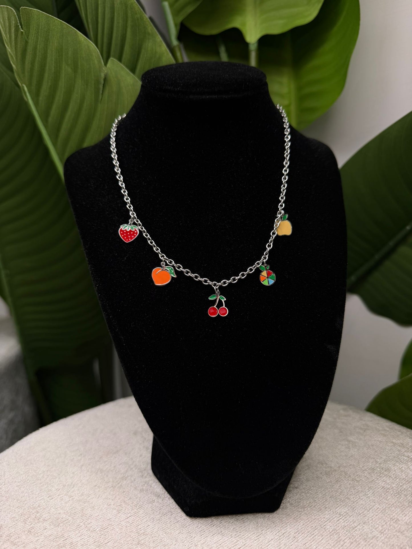 Collana 5 ciondoli frutta silver